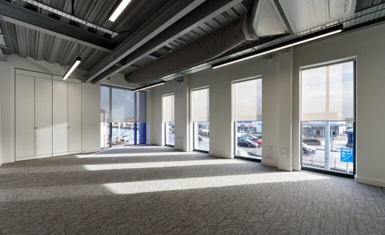 63fe0cec660bc4d1c5164216 cobalt big south facing windows gallery p 1600 768x469