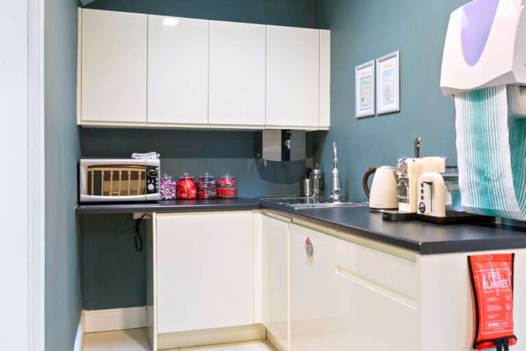 6a857269c89b64d546f1086b office space for rent in dublin 29 Mount Street Upper 768x512