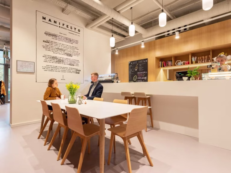 Glasgow Glasgow The Hub70 Pacific Quay cafe 768x576