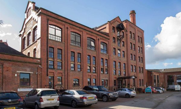 rent office manchester